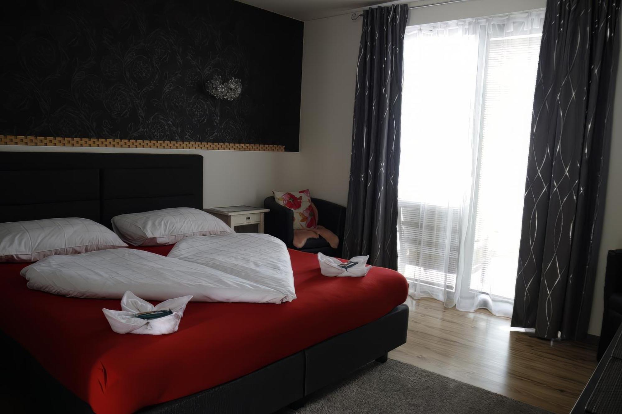 Apartman Navrchu برزنو المظهر الخارجي الصورة